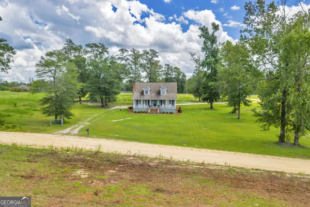 $250,000 | 22 J L Price Road, Kite, GA 31049