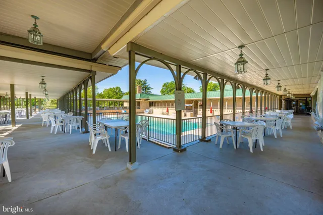 a view of a entertaining space