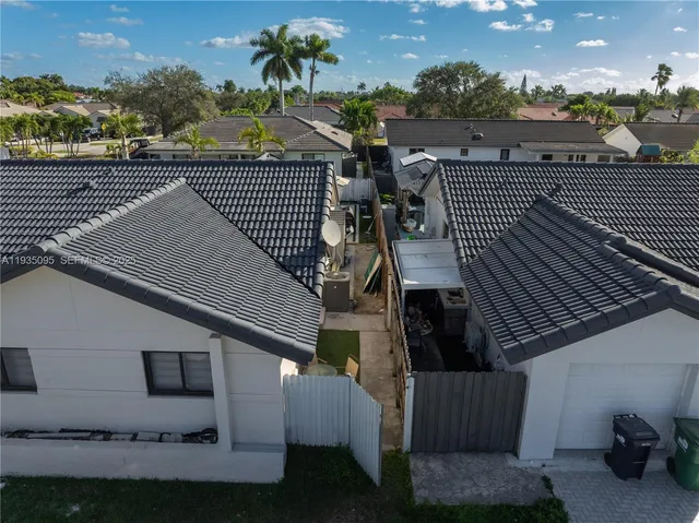 $1,500 | 3219 Southwest 141st Avenue, Unit 1, Miami, FL 33175