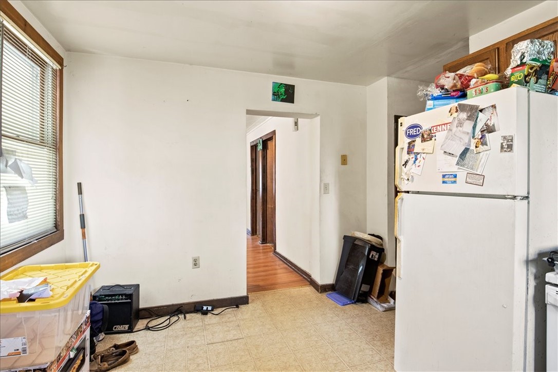 262 Pearl Street Rochester, NY 14607 - Photo 17 of 35