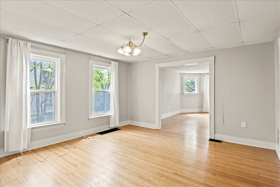 262 Pearl Street Rochester, NY 14607 - Photo 26 of 35