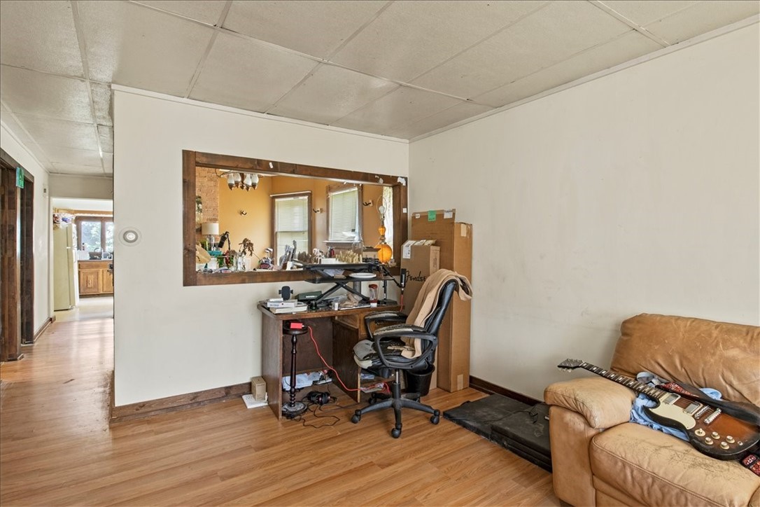 262 Pearl Street Rochester, NY 14607 - Photo 5 of 35