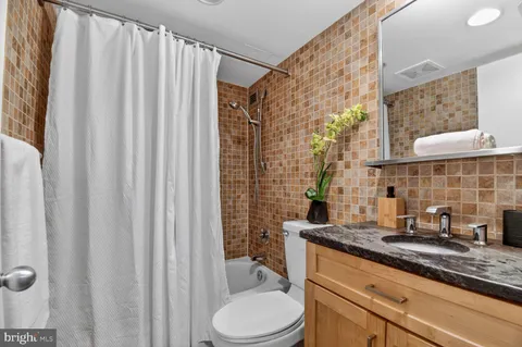 $489,900 | 1301 20th Street Northwest, Unit 111, Washington, DC 20036