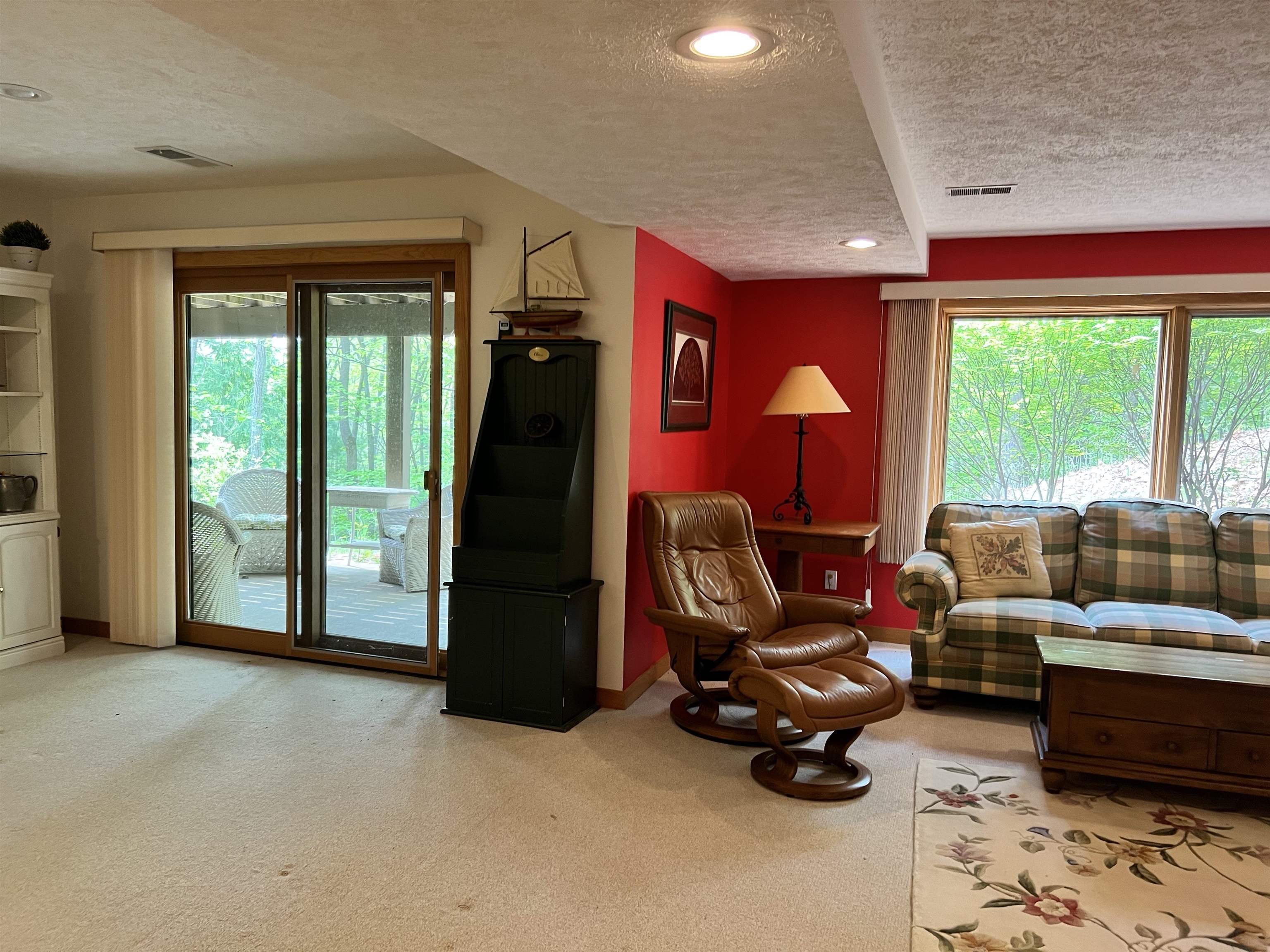 6702 Mission Ridge Traverse City, MI 49686 - Photo 32 of 39 1911092-35.JPG