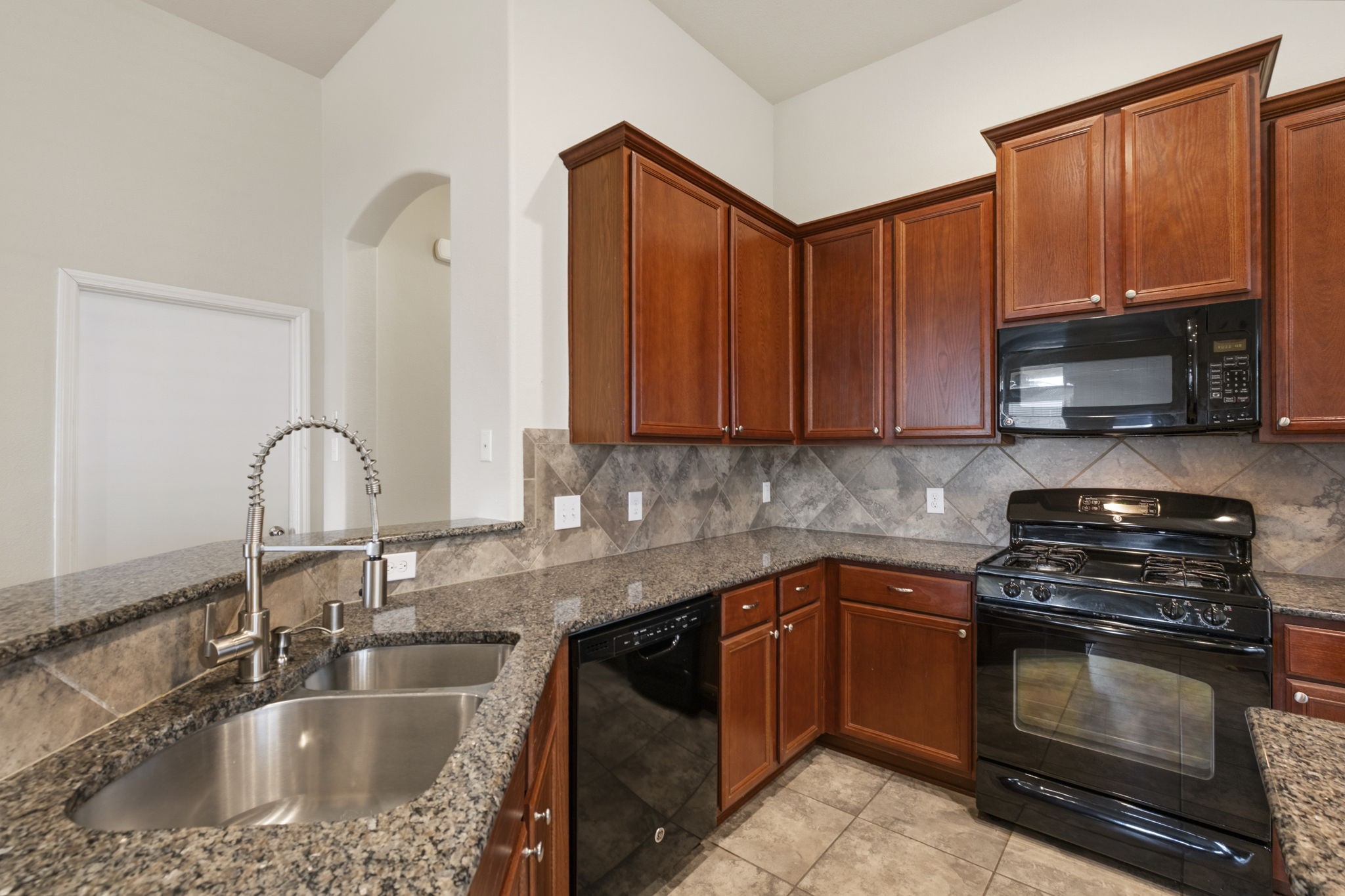 2827 Intrepid Trail Rosenberg, TX 77471 - Photo 15 of 40