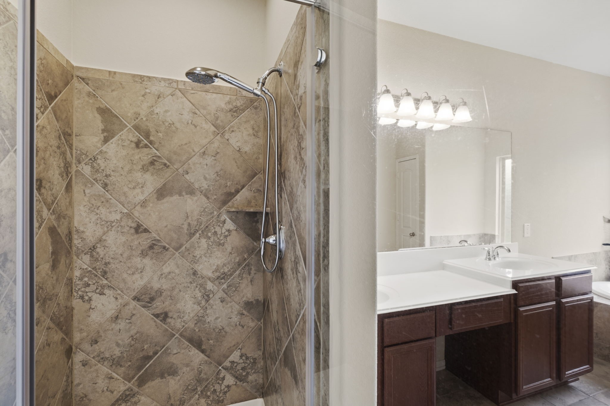 2827 Intrepid Trail Rosenberg, TX 77471 - Photo 22 of 40