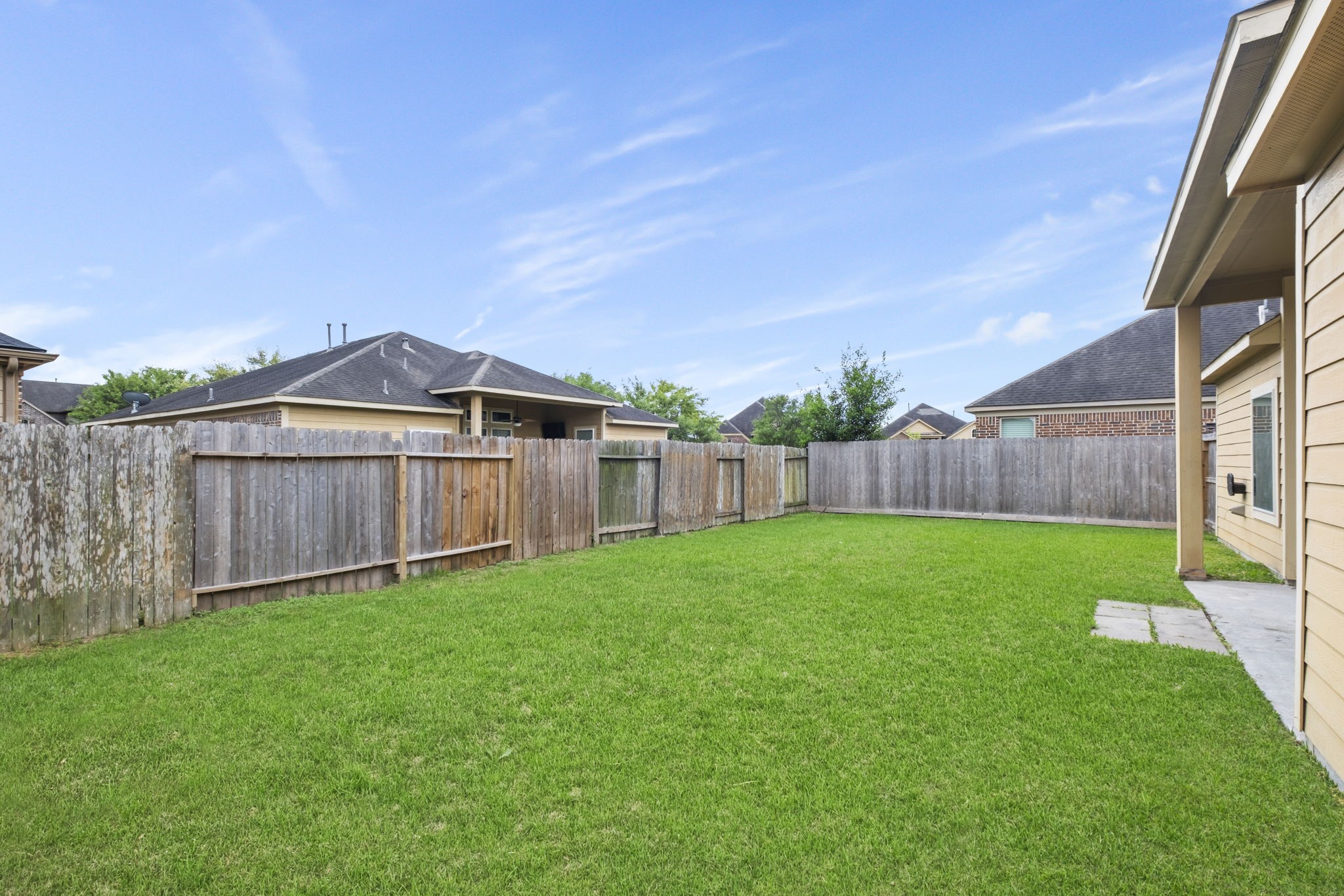 2827 Intrepid Trail Rosenberg, TX 77471 - Photo 5 of 40