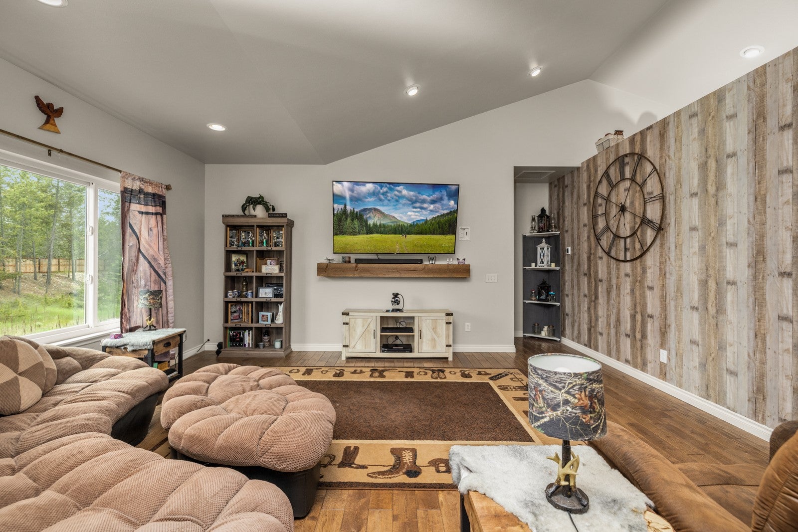 317 Pleasant Vly Road Marion, MT 59925 - Photo 5 of 60 Gallery Image 5