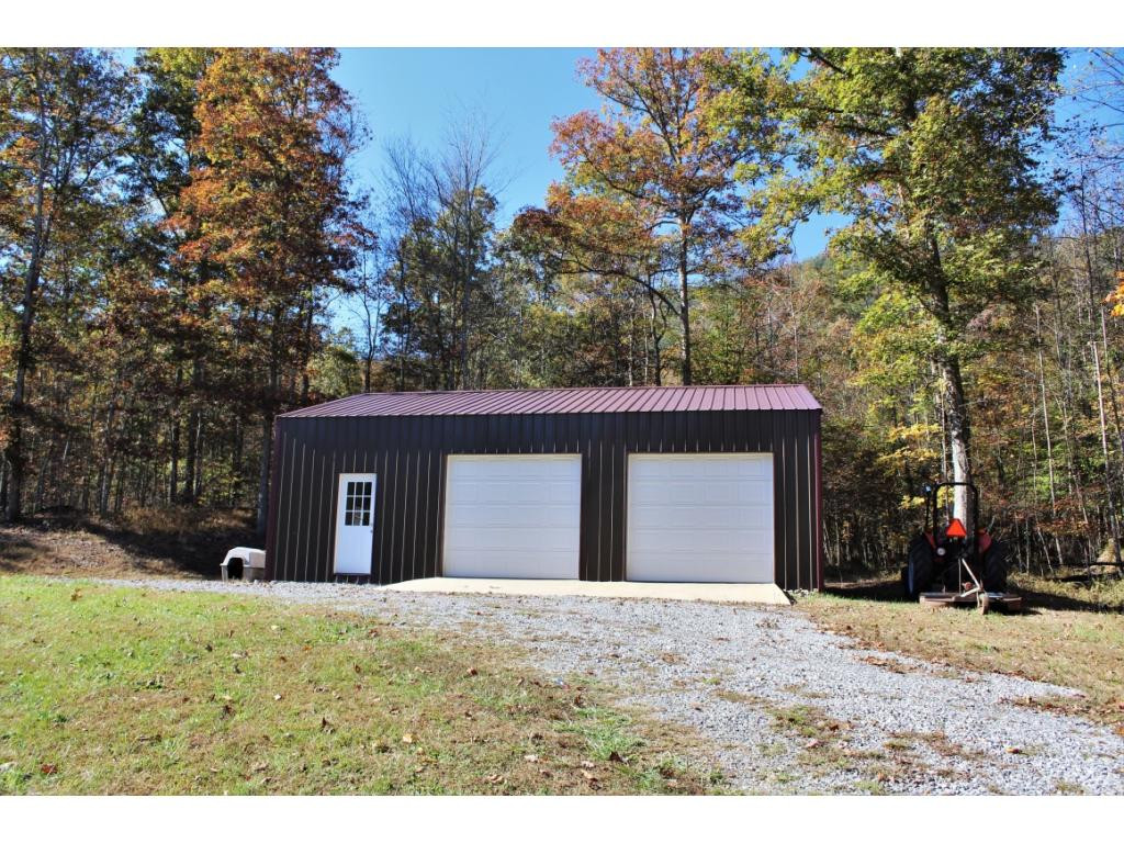 14194 Yuma Road Gate City, VA 24251 - Photo 8 of 32 Photo 8