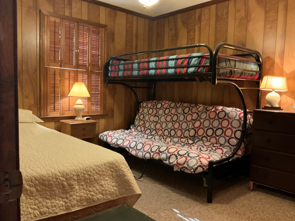 1815 Clubhouse Road Summerton, SC 29148 - Photo 19 of 27 Gallery Image 19