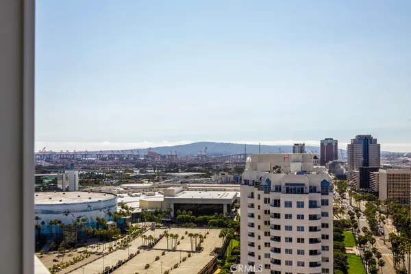 $730,000 | 700 East Ocean Boulevard, Unit 3102, Long Beach, CA 90802
