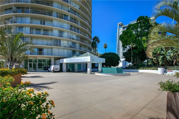 $730,000 | 700 East Ocean Boulevard, Unit 3102, Long Beach, CA 90802