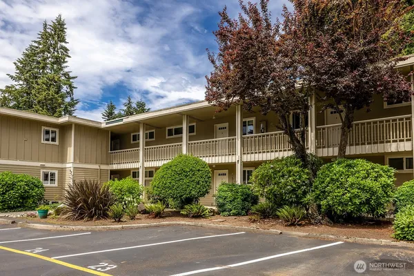$365,000 | 7809 218th Street Southwest, Unit 10, Edmonds, WA 98026