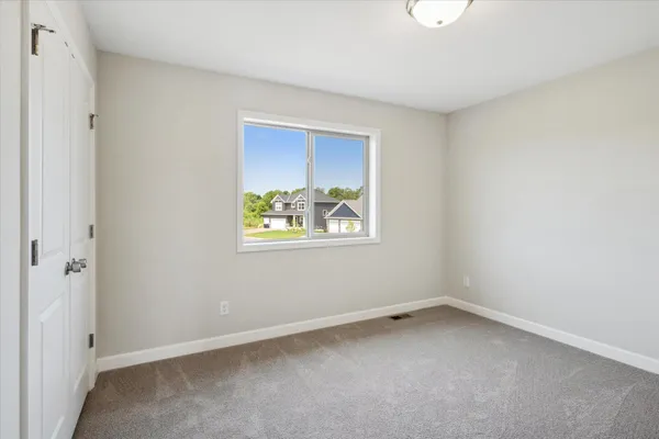 $625,000 | 5956 Upper 179th Street West, Lakeville, MN 55044