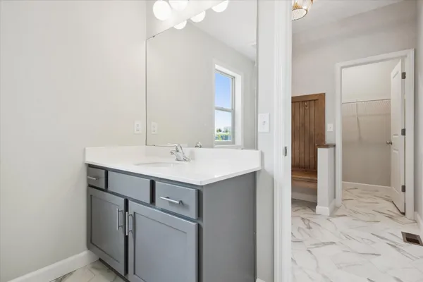 $625,000 | 5956 Upper 179th Street West, Lakeville, MN 55044