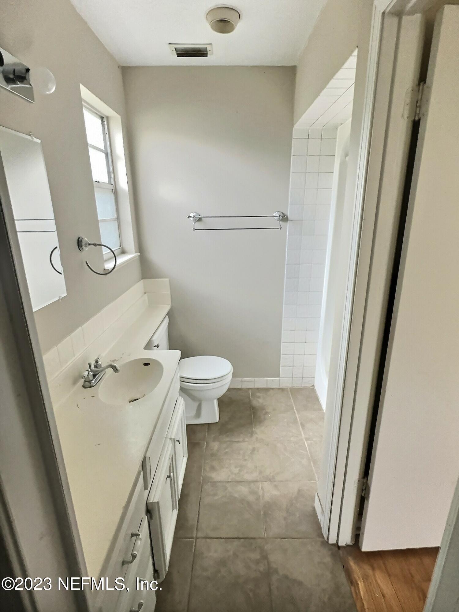 4614 Birkenhead Road Jacksonville, FL 32210 - Photo 13 of 16 exposio_129596662