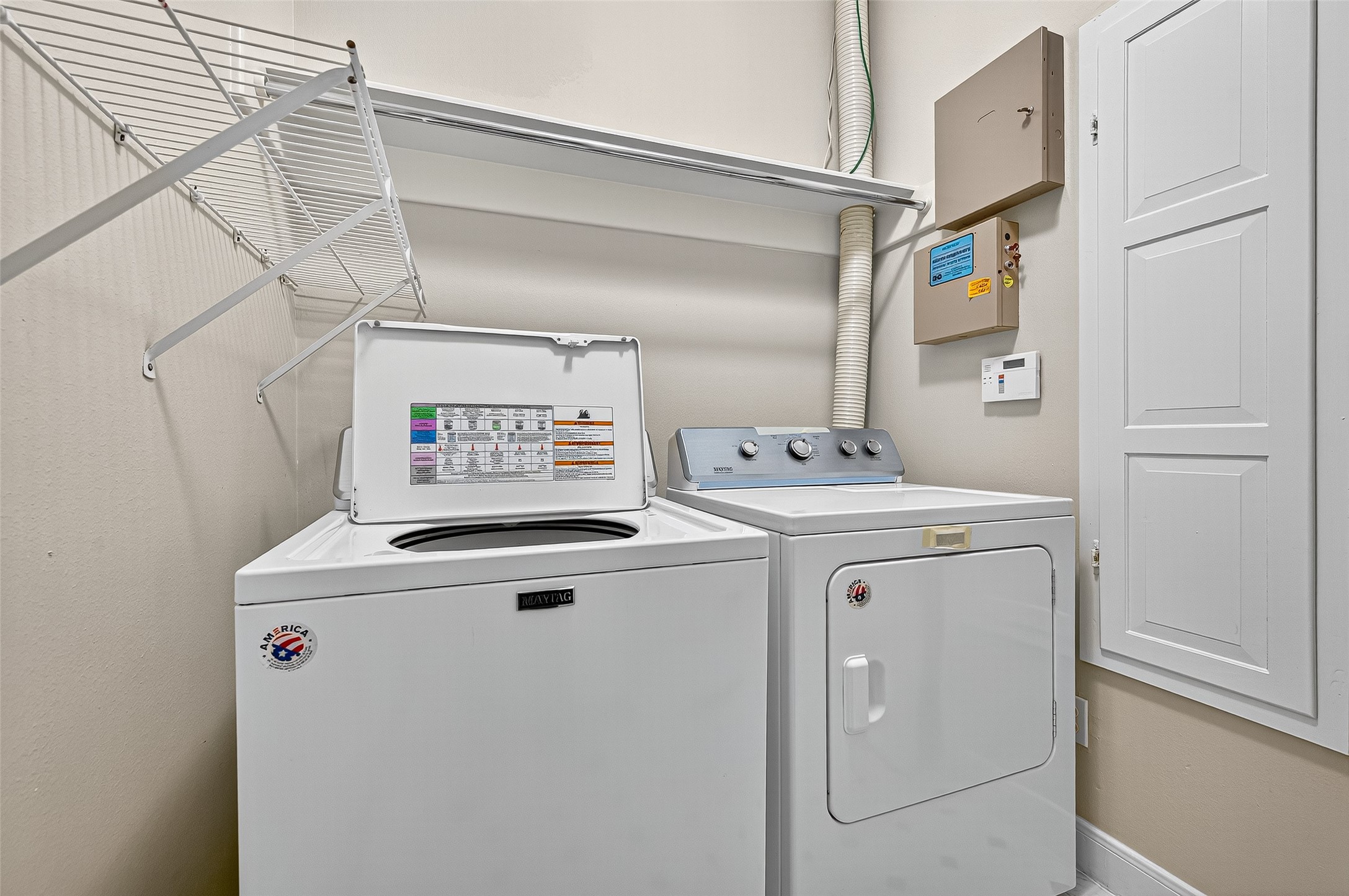 3027 Bissonnet Street Houston, TX 77005 - Photo 24 of 47 Full-size washer in-unit — laundry on your schedule, in your own home