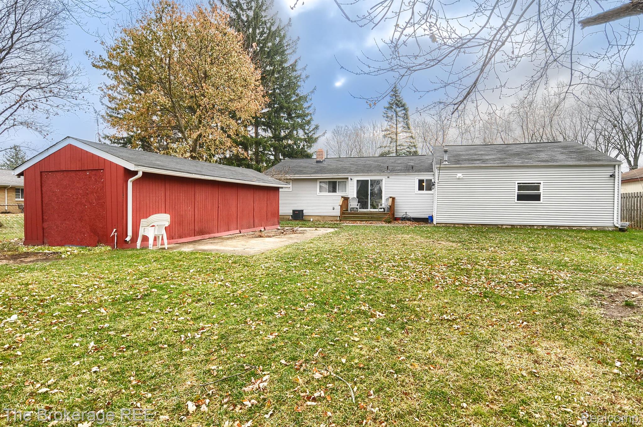 4235 Risedorph Street Burton, MI 48509 - Photo 36 of 38 Gallery Image 36