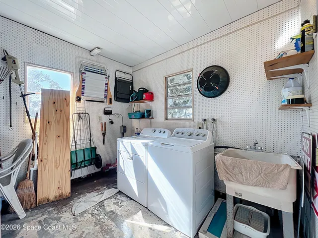 $1,845 | 909 Sequoia Street, Barefoot Bay, FL 32976