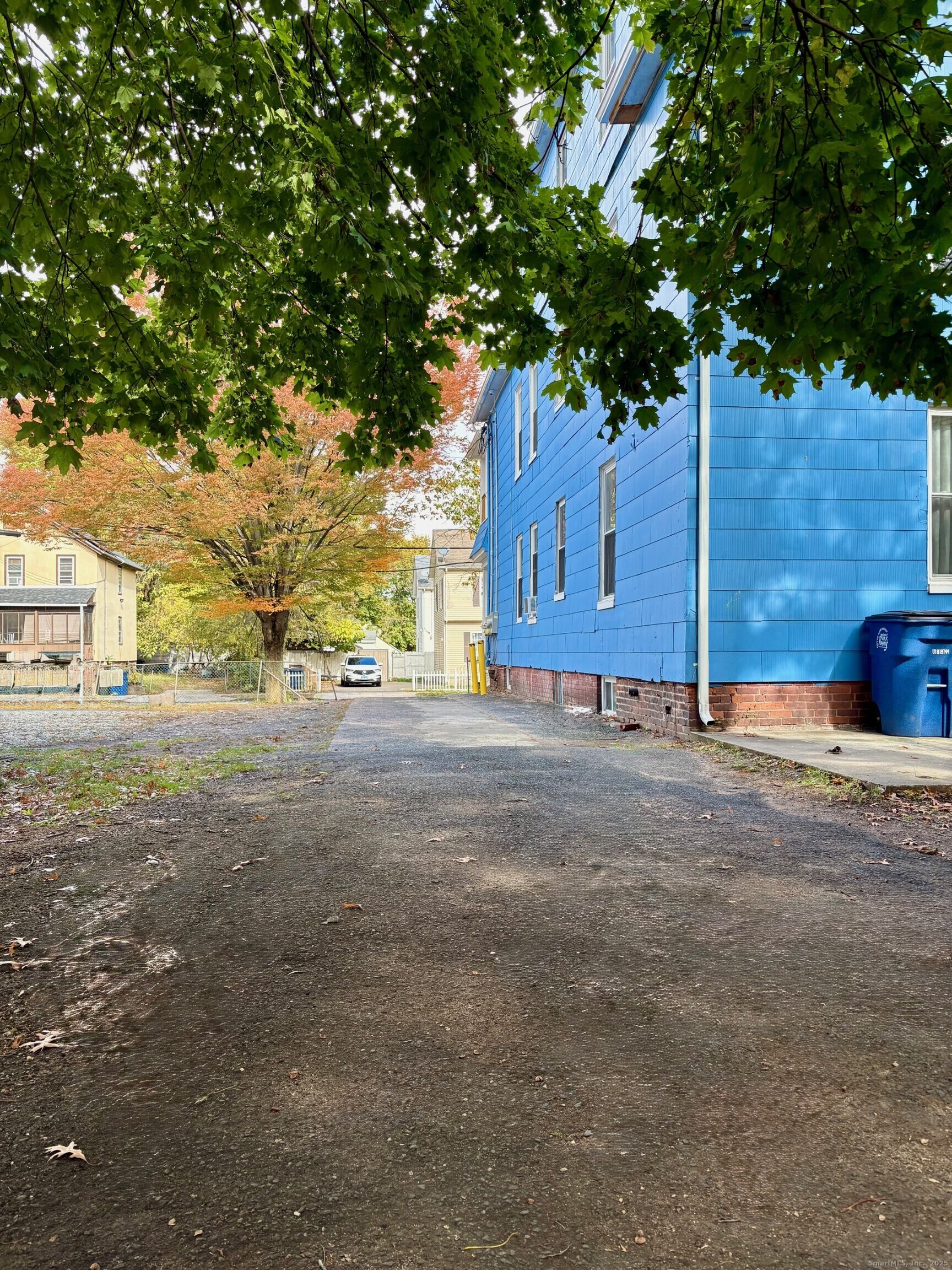 8 Read Street New Haven, CT 06511 - Photo 4 of 21 a view of a house with a tree