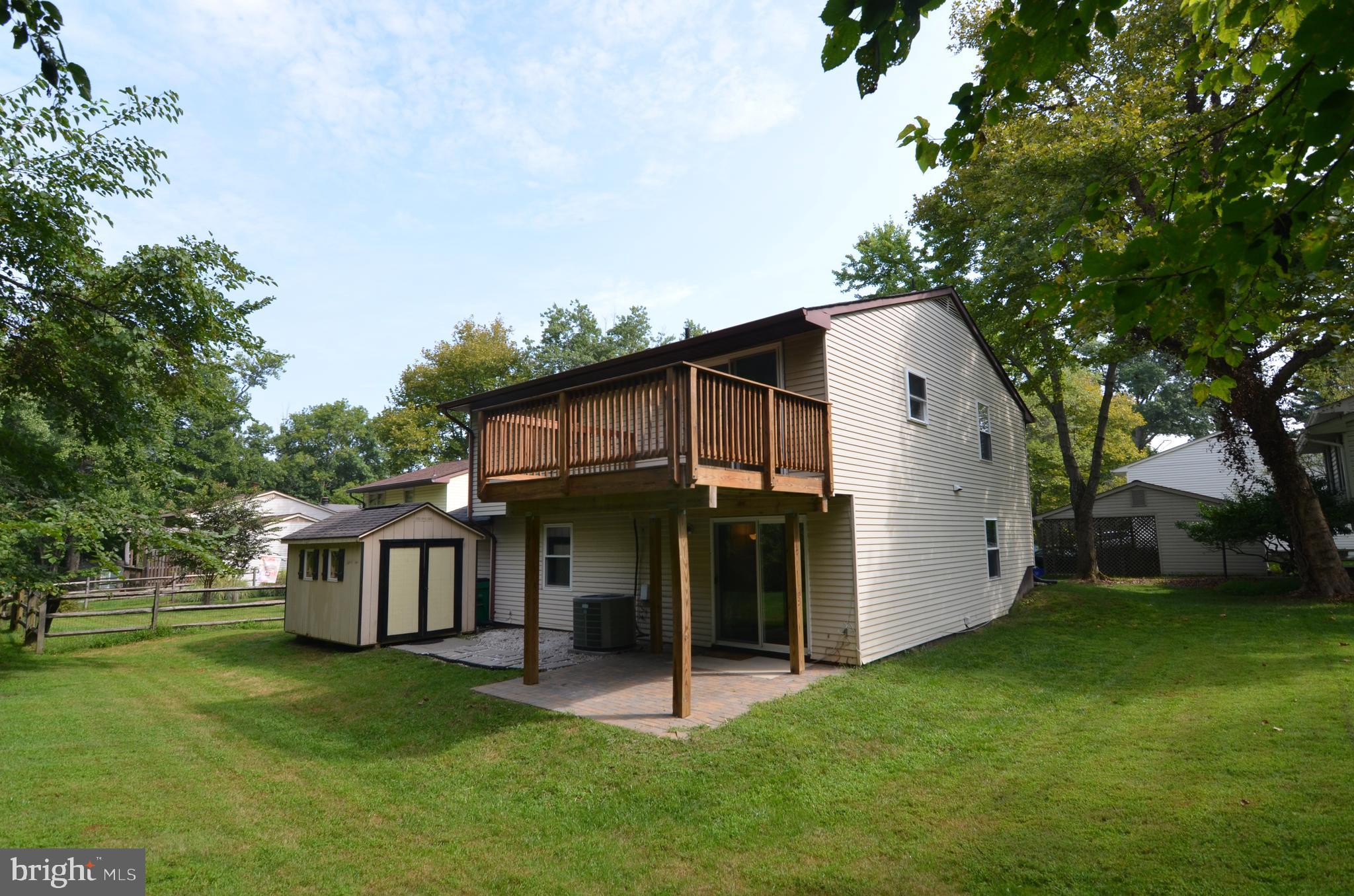 9251 Perfect Hour Columbia, MD 21045 - Photo 18 of 19 Patio and deck