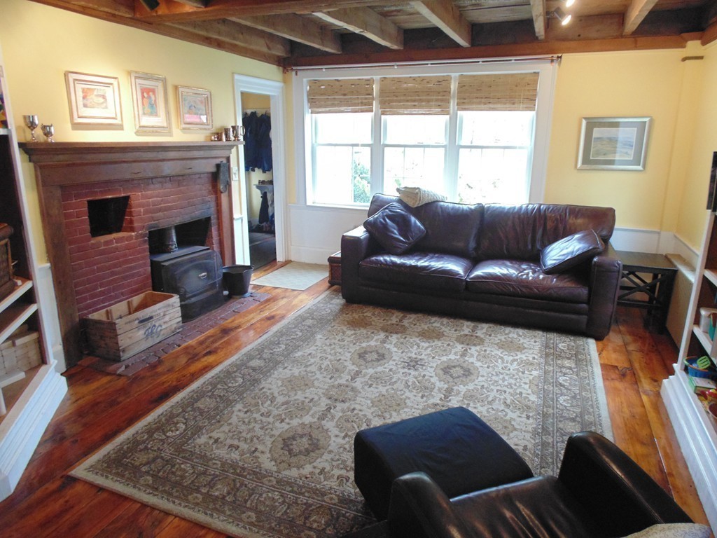 220 Middle Street West Newbury, MA 01985 - Photo 5 of 29