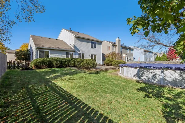 $459,900 | 2060 Lyndhurst Lane, Aurora, IL 60503