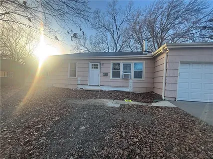 $182,000 | 307 North Logan Street, Olathe, KS 66061