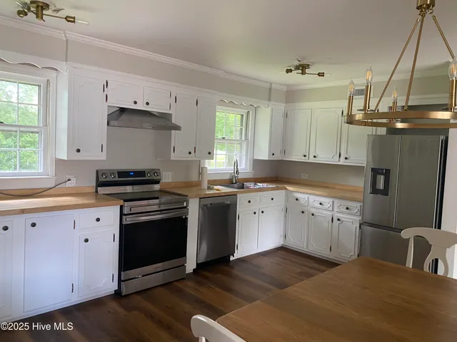 $375,000 | 5074 Market Street Extension North, Washington, NC 27889