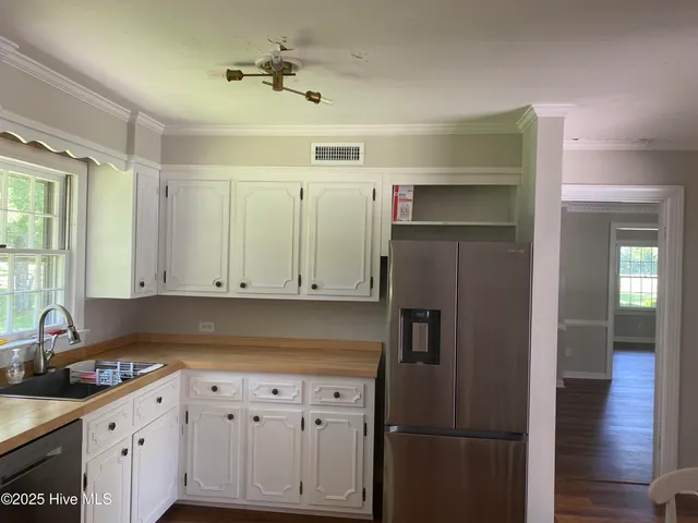 $375,000 | 5074 Market Street Extension North, Washington, NC 27889