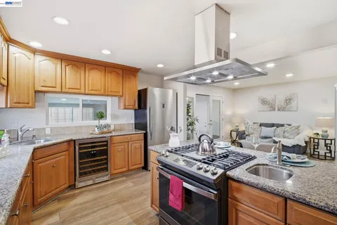 $1,199,000 | 2473 Balmoral Street, Union City, CA 94587