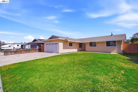 $1,199,000 | 2473 Balmoral Street, Union City, CA 94587