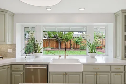 $5,395,000 | 17660 Vista Avenue, Monte Sereno, CA 95030