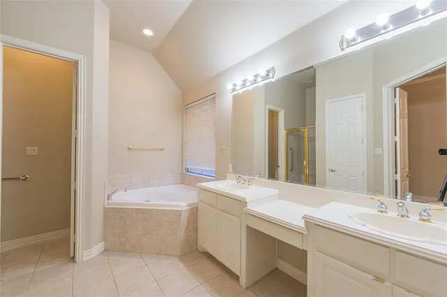 $2,800 | 516 Arcadia Drive, Keller, TX 76248