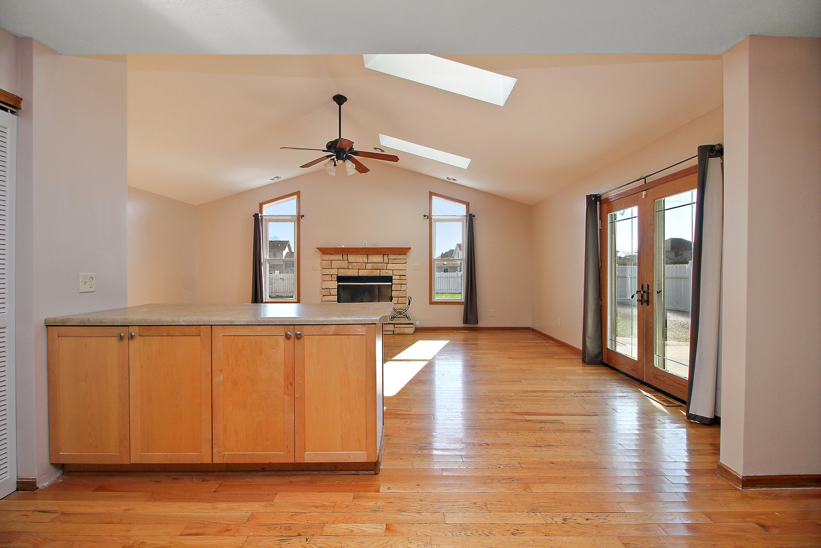 230 Meadows Road South Bourbonnais, IL 60914 - Photo 6 of 20