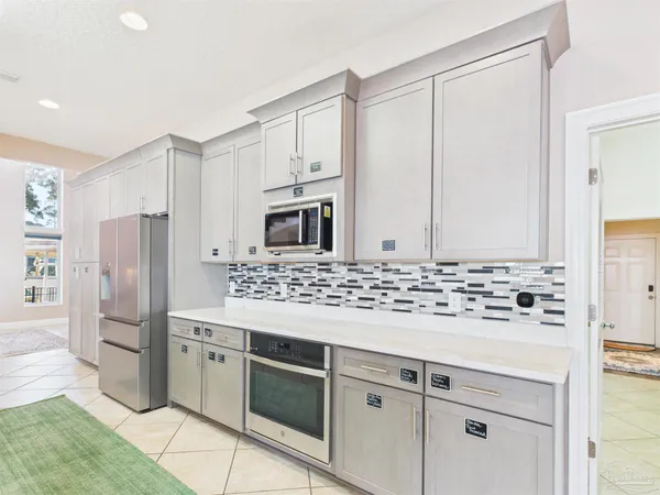 $2,399,000 | 39 Mariners Lane, Mary Esther, FL 32569