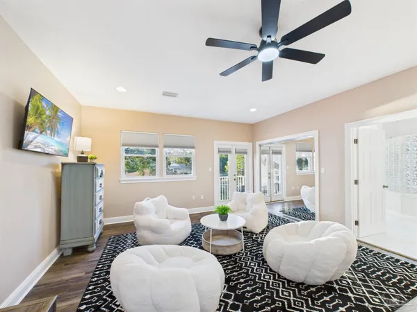 $2,399,000 | 39 Mariners Lane, Mary Esther, FL 32569