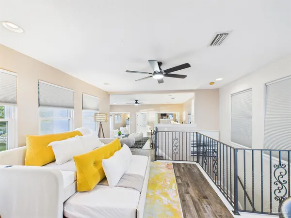 $2,399,000 | 39 Mariners Lane, Mary Esther, FL 32569