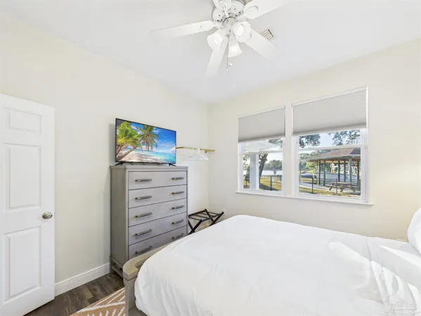 $2,399,000 | 39 Mariners Lane, Mary Esther, FL 32569