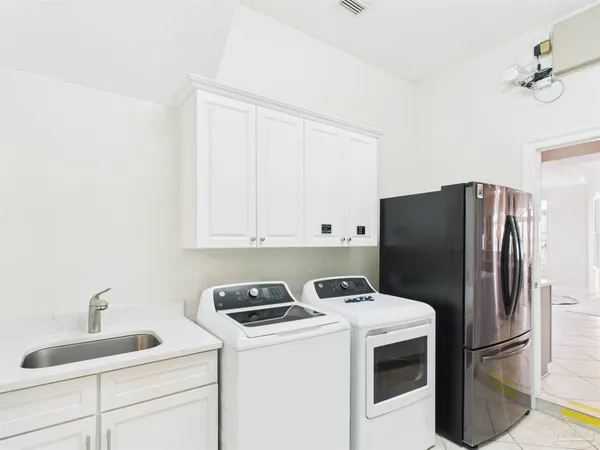 $2,399,000 | 39 Mariners Lane, Mary Esther, FL 32569