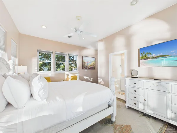 $2,399,000 | 39 Mariners Lane, Mary Esther, FL 32569