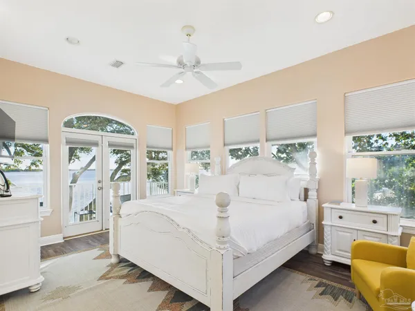 $2,399,000 | 39 Mariners Lane, Mary Esther, FL 32569