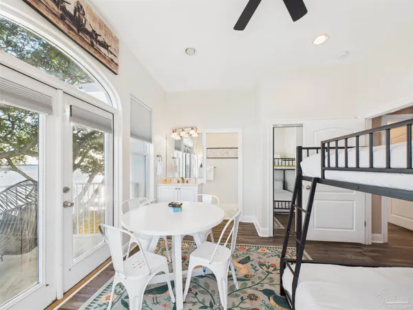 $2,399,000 | 39 Mariners Lane, Mary Esther, FL 32569