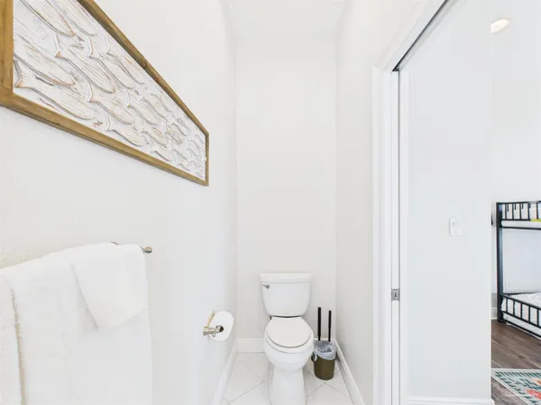 $2,399,000 | 39 Mariners Lane, Mary Esther, FL 32569