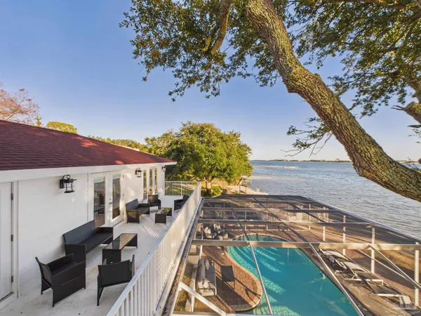 $2,399,000 | 39 Mariners Lane, Mary Esther, FL 32569