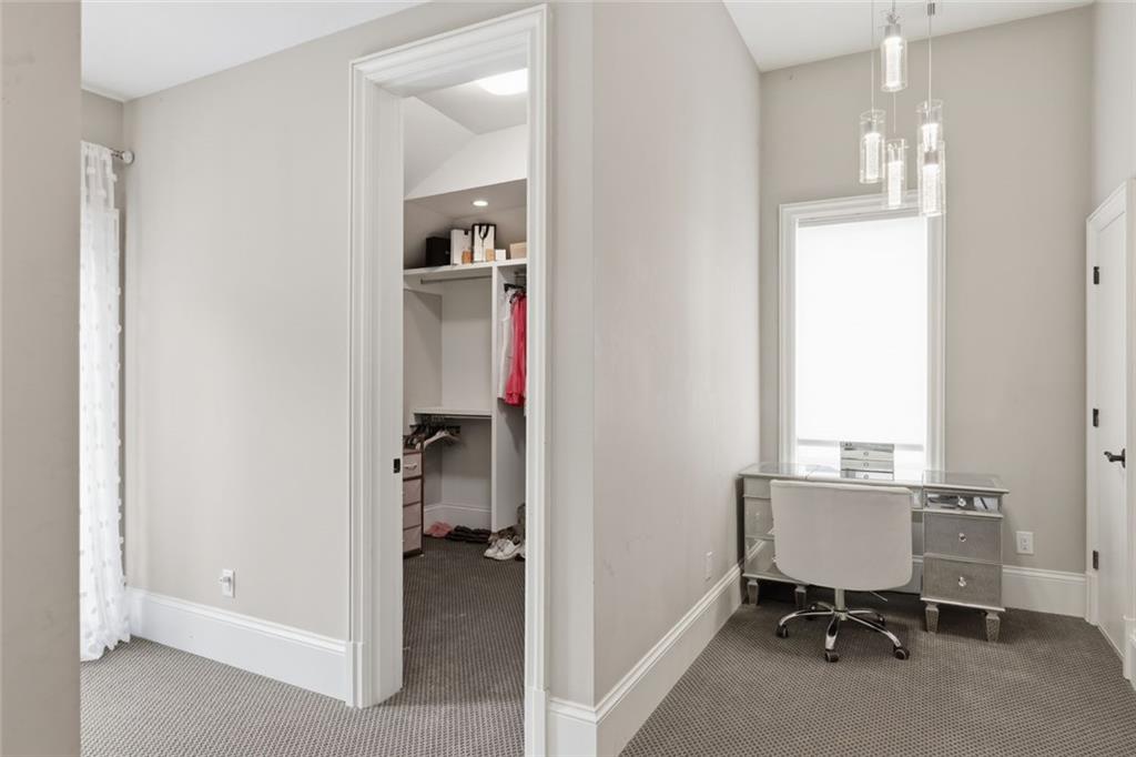 5965 Riverside Drive Sandy Springs, GA 30328 - Photo 33 of 44