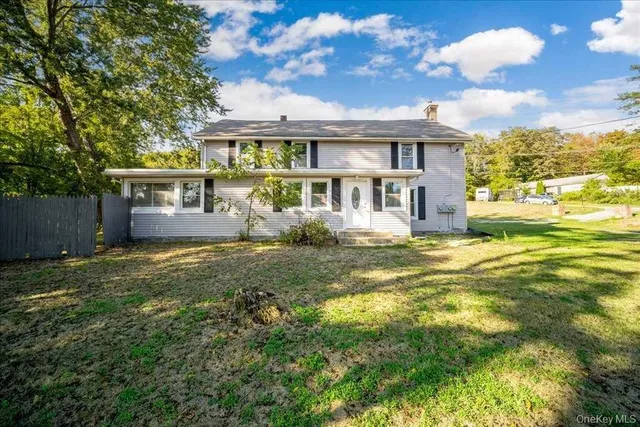 a view of a house with a swimming pool