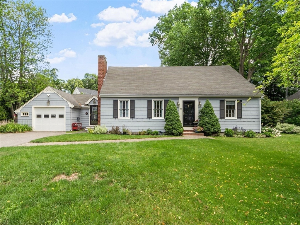 13 Carmel Road Andover, MA 01810 - Photo 1 of 37