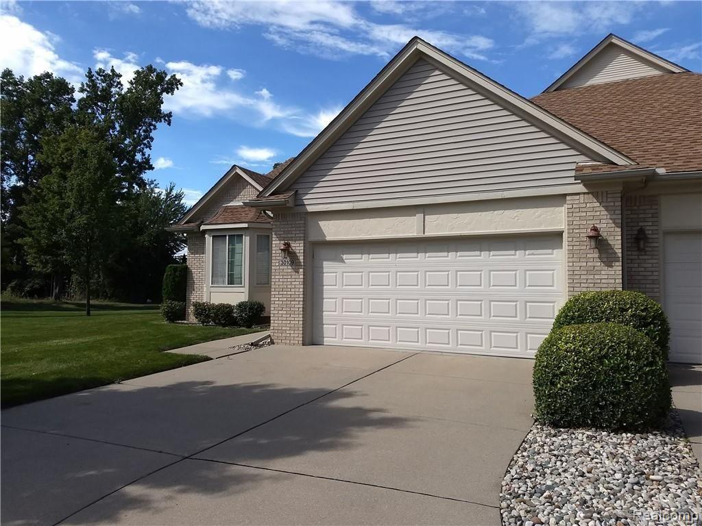 30109 Raintree Circle, Unit 74 Chesterfield, MI 48047 - Photo 3 of 34