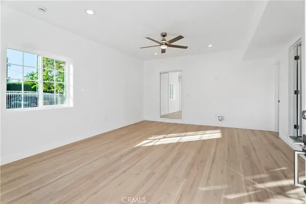$1,800 | 8438 Gloria Avenue, North Hills, CA 91343